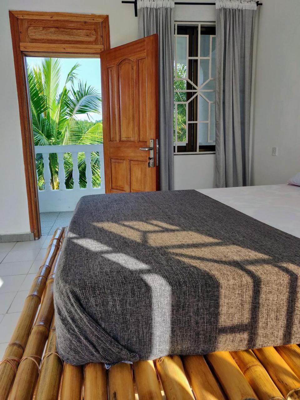 Serenity Haven Lodge Busua Eksteriør billede